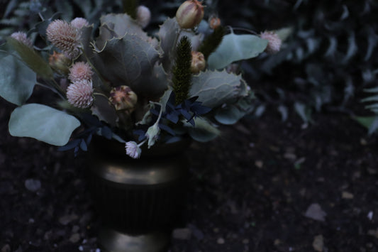 Urn Floral arrangement